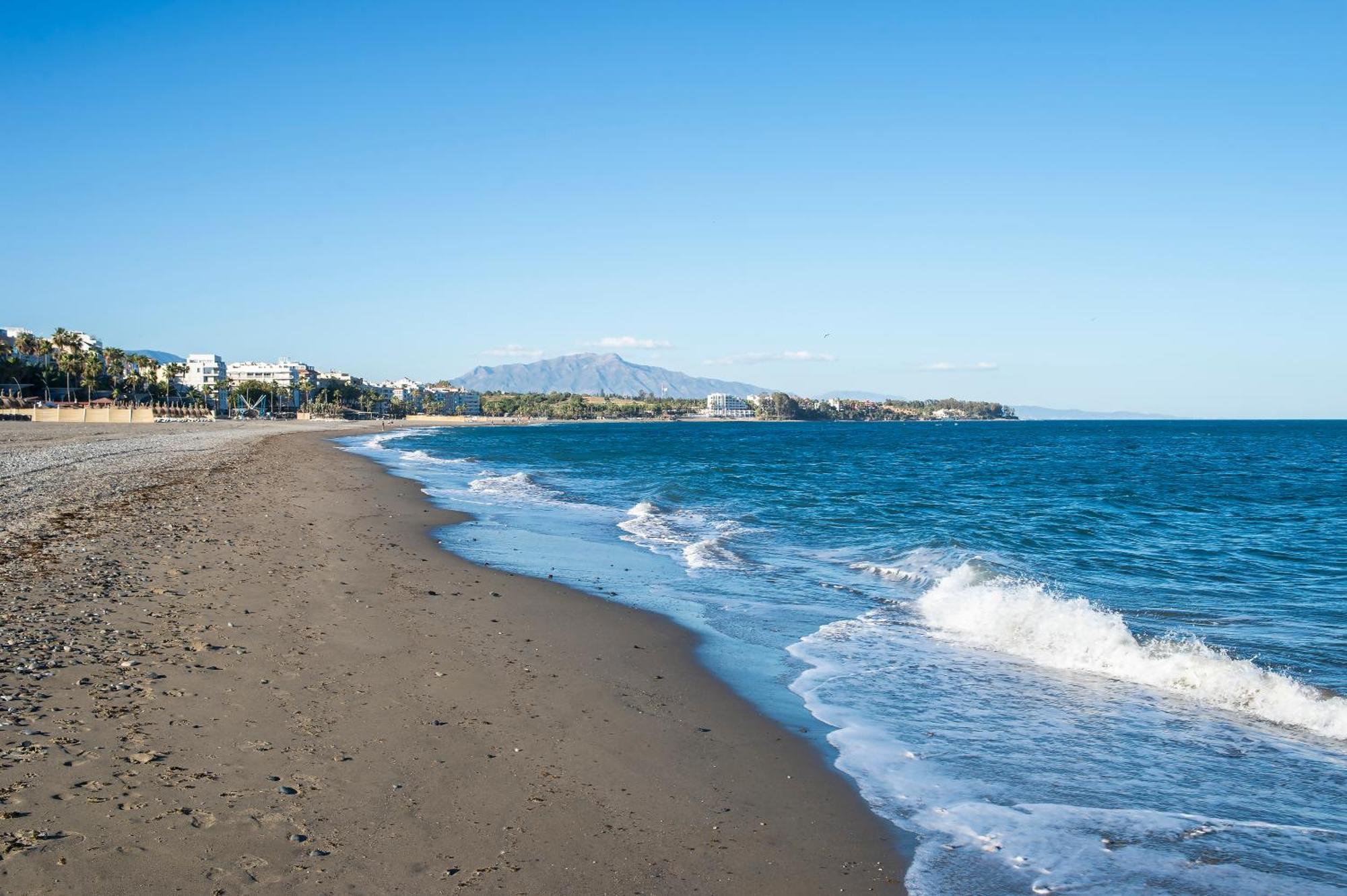Los Aticos Estepona Exterior foto
