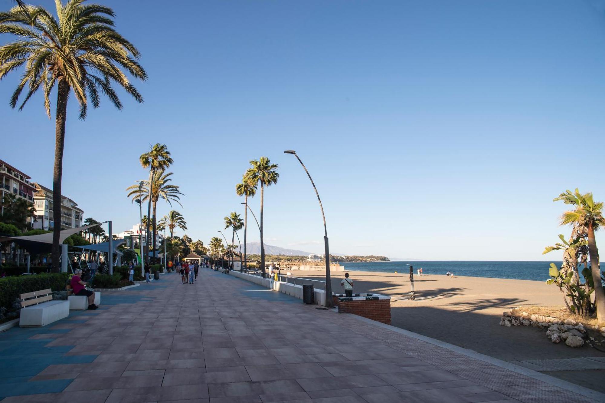 Los Aticos Estepona Exterior foto