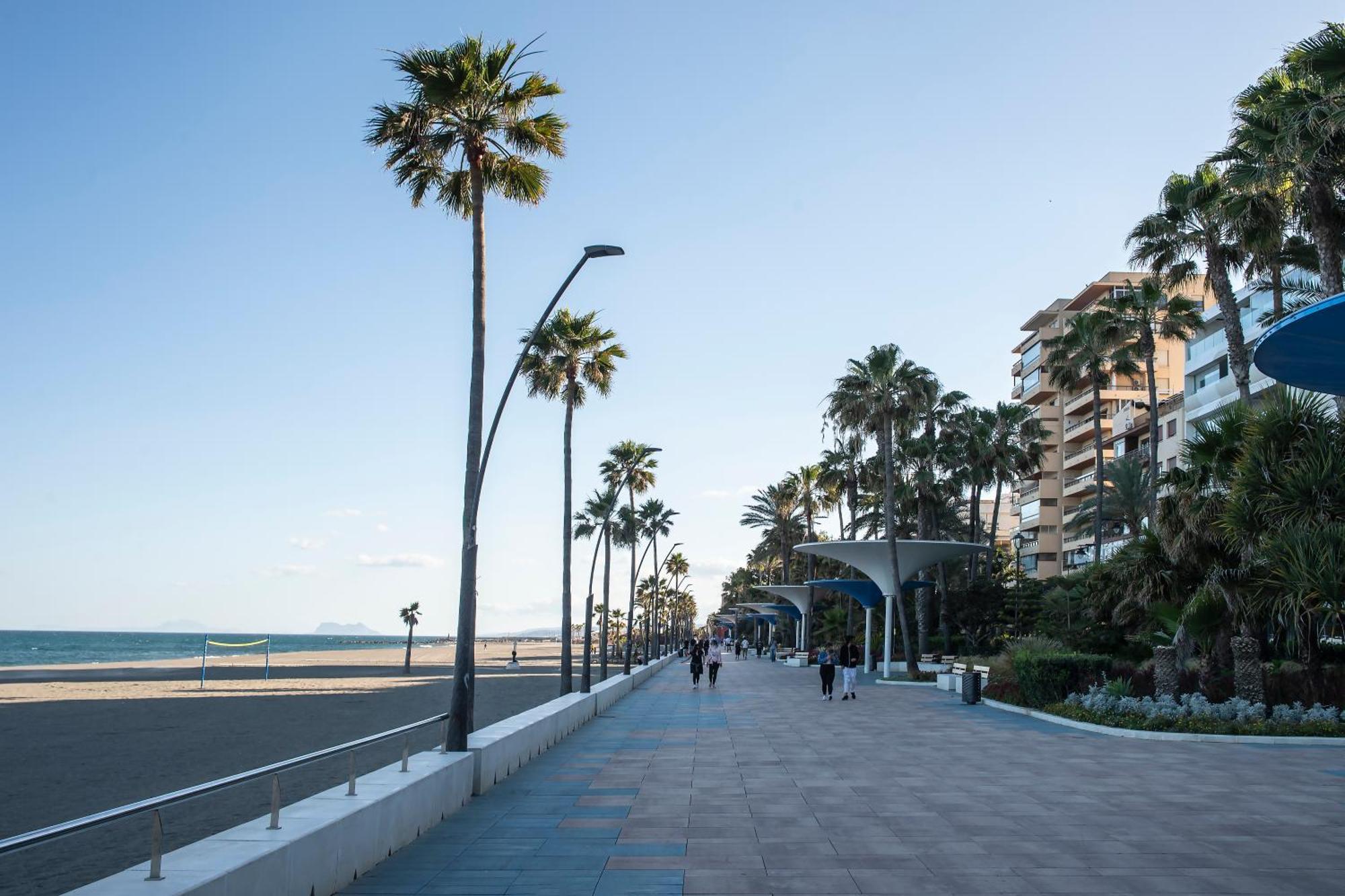 Los Aticos Estepona Exterior foto